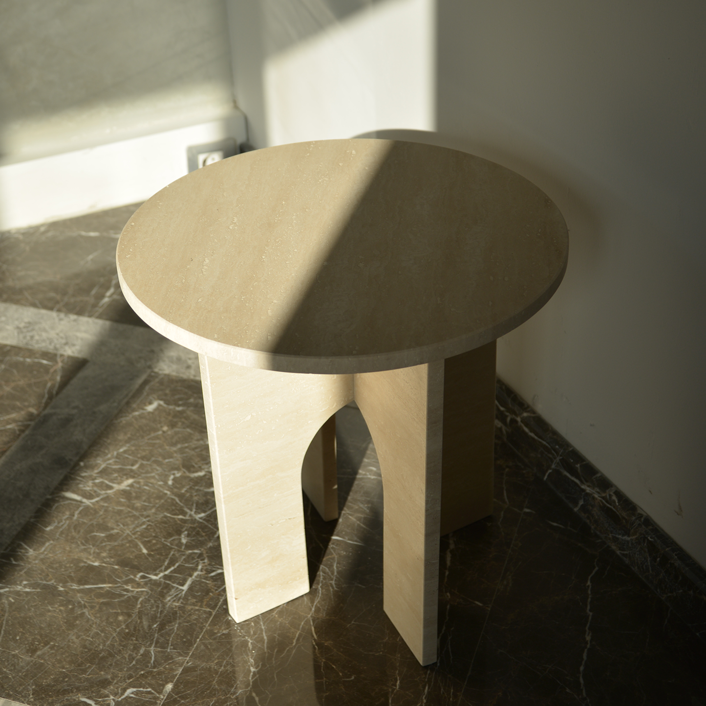 Travertine Marble Coffee Table, Round Marble Coffee Table, Luxury Side Table, Elegant Coffee Table for Living Room, Marble Side Table