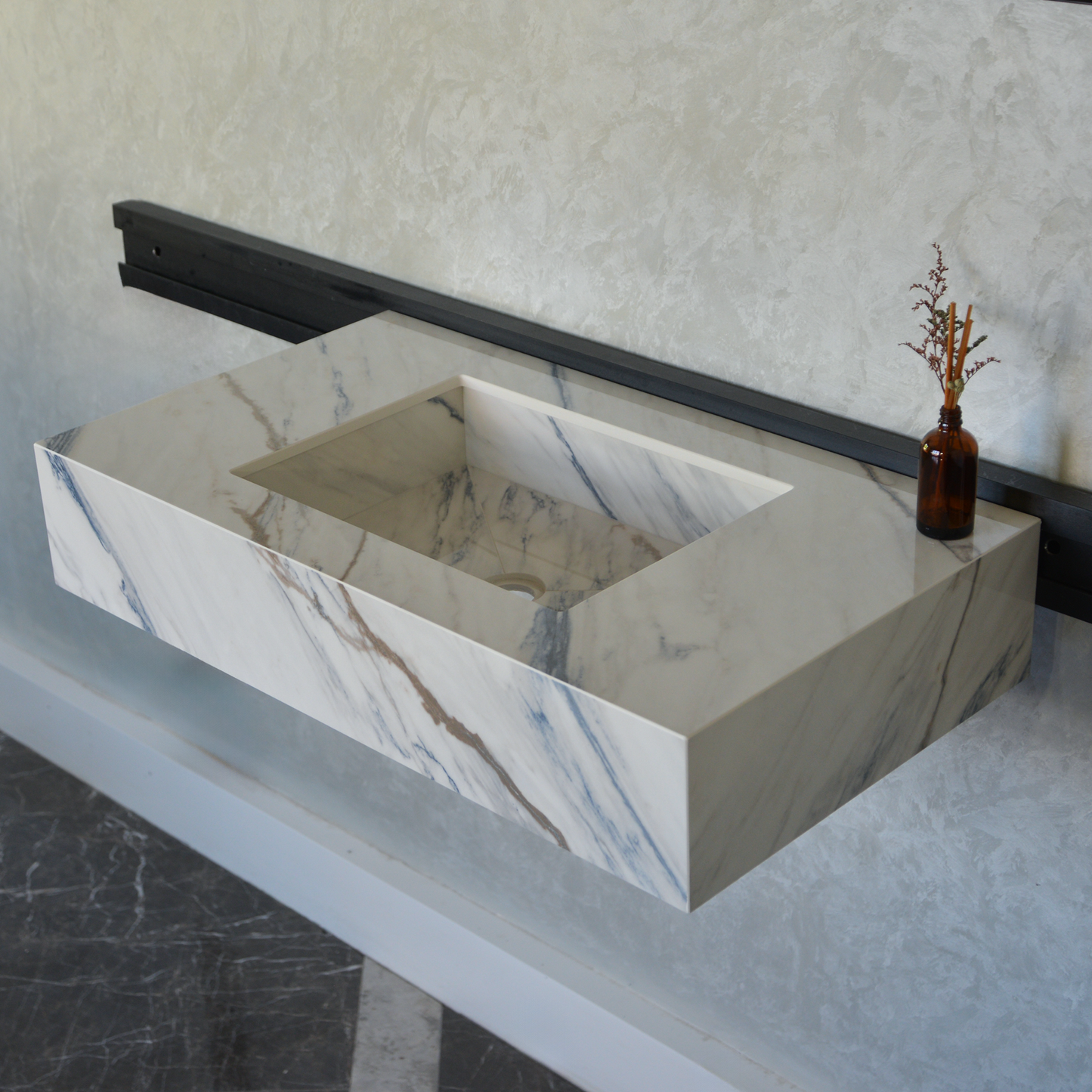 HANDCRAFTED DEKTON ONIRIKA TRANCE ENGINEERED PORCELAIN SINK (ES-035)