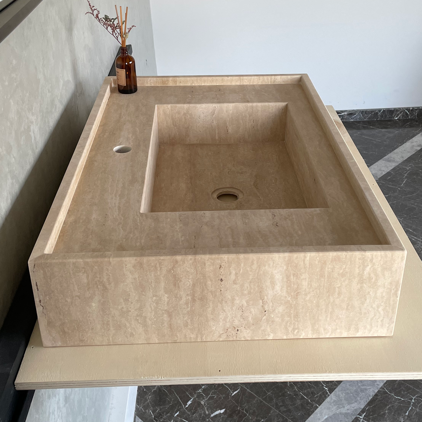 HANDCRAFTED CUSTOM TRAVERTINE SINK (TR-048)