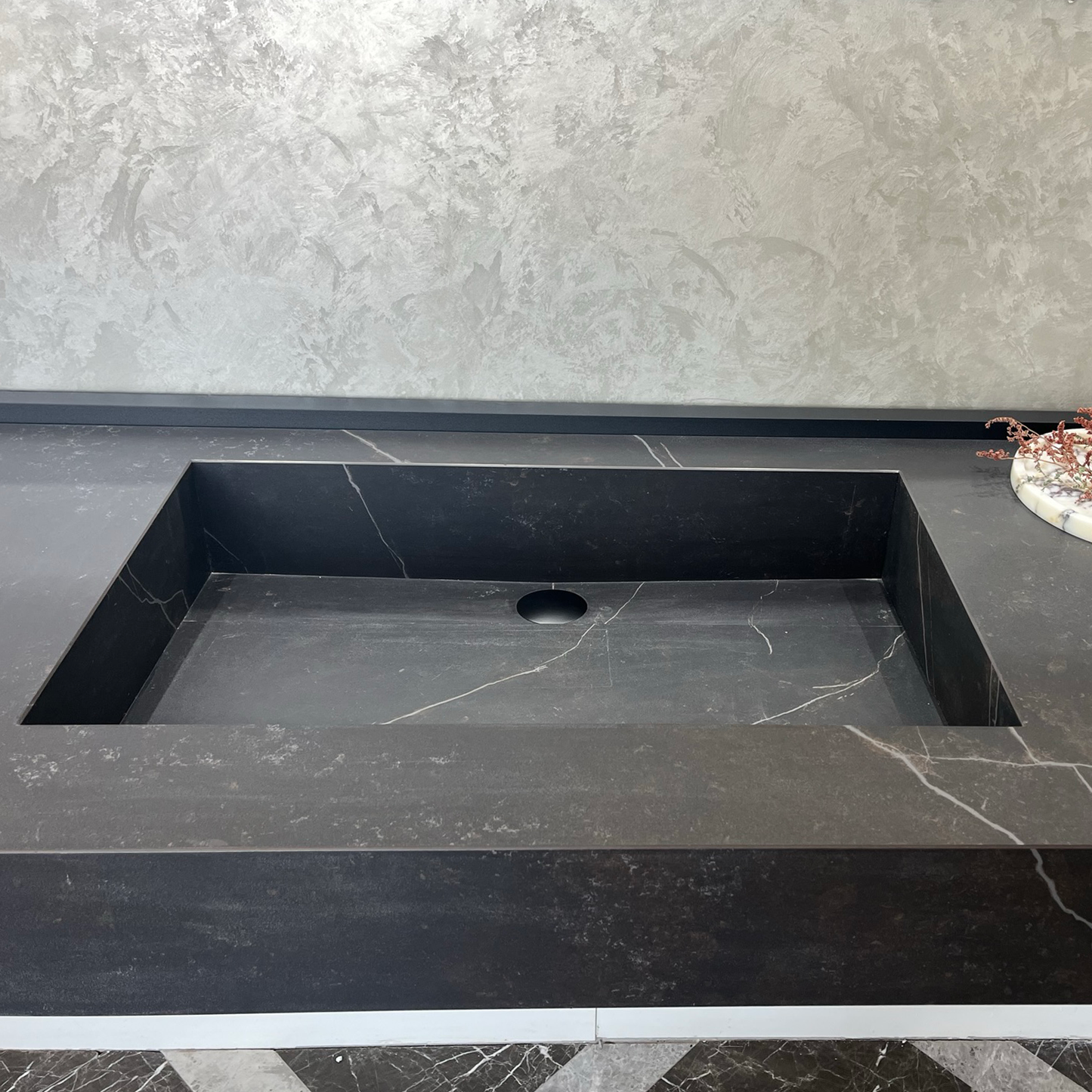 HANDCRAFTED DEKTON KELYA ENGINEERED PORCELAIN SINK (ES-067)