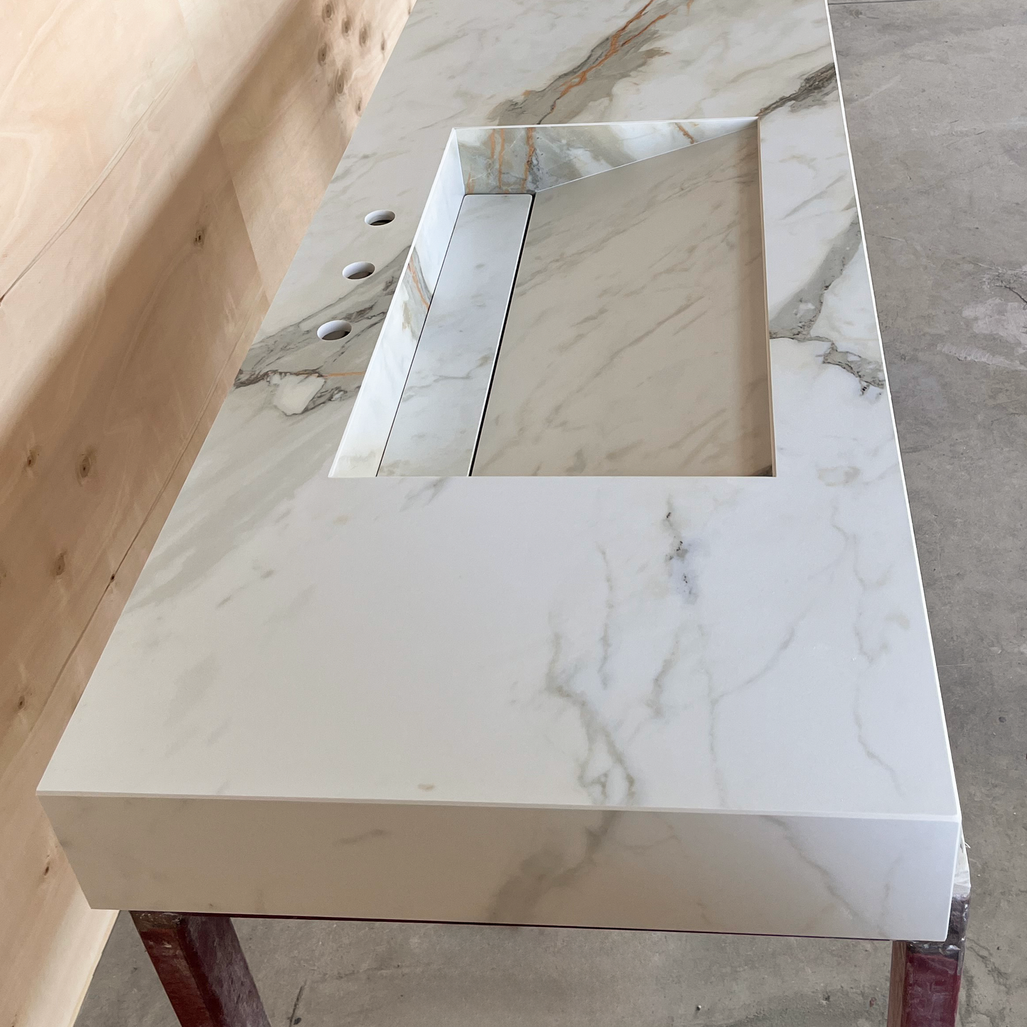 HANDCRAFTED CALACATTA HERMITAGE MATTE HIGH ENGINEERED PORCELAIN DOUBLE SINK (ES-146)