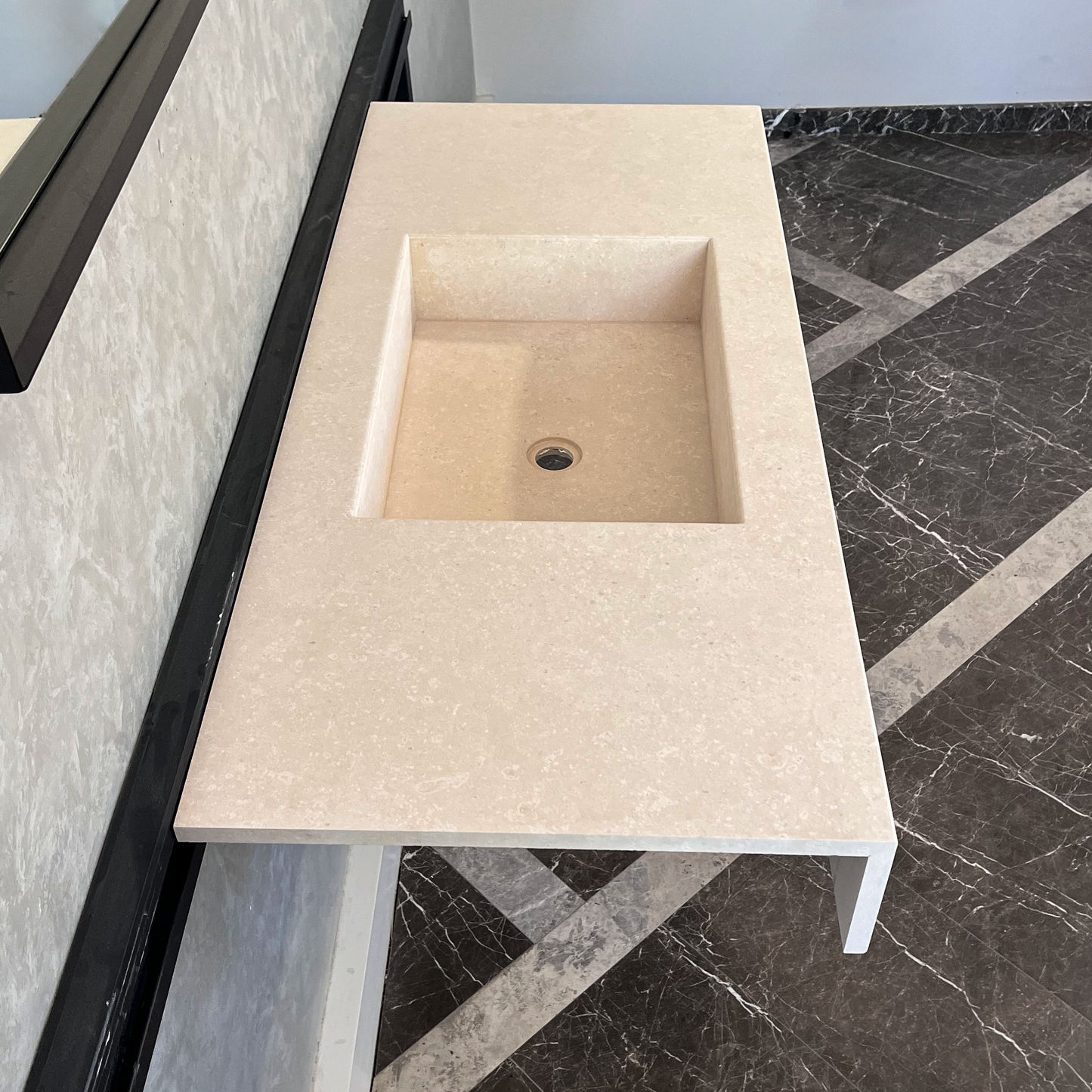 HANDCRAFTED CUSTOM LIMESTONE SINK (NS-062)