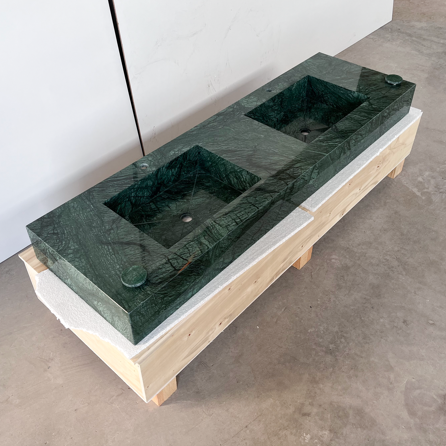 HANDCRAFTED VERDE GUATEMALA CUSTOM MARBLE SINK (NS-132)