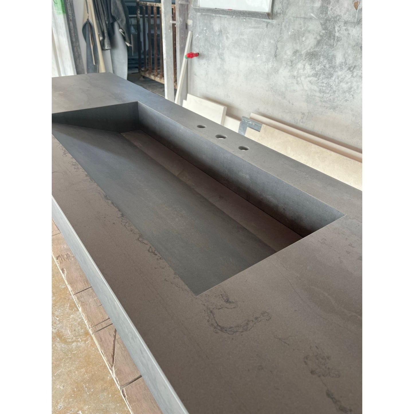 HANDCRAFTED METAL DARK ENGINEERED PORCELAIN SINK (ES-070)