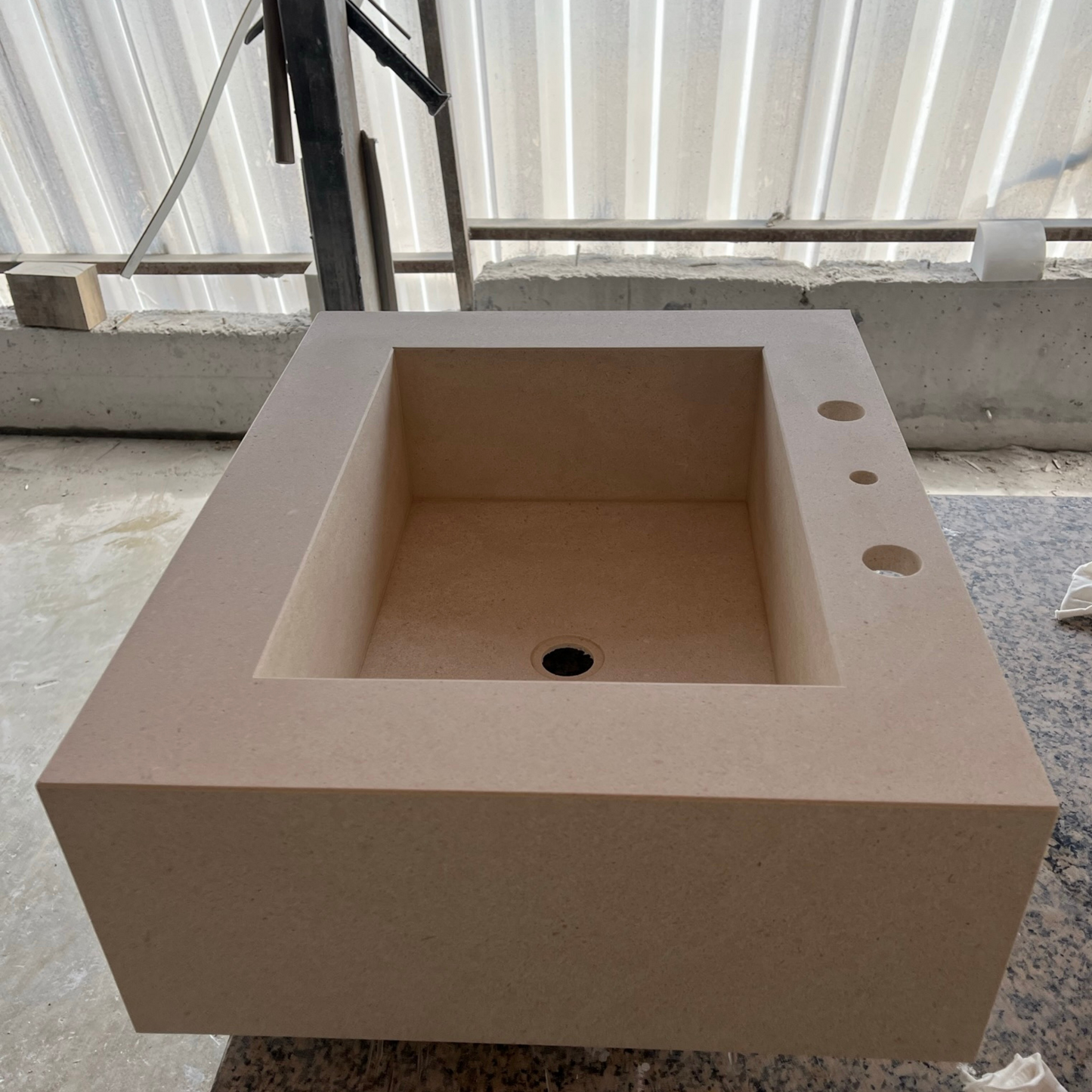 HANDCRAFTED CUSTOM LIMESTONE SINK (NS-051)