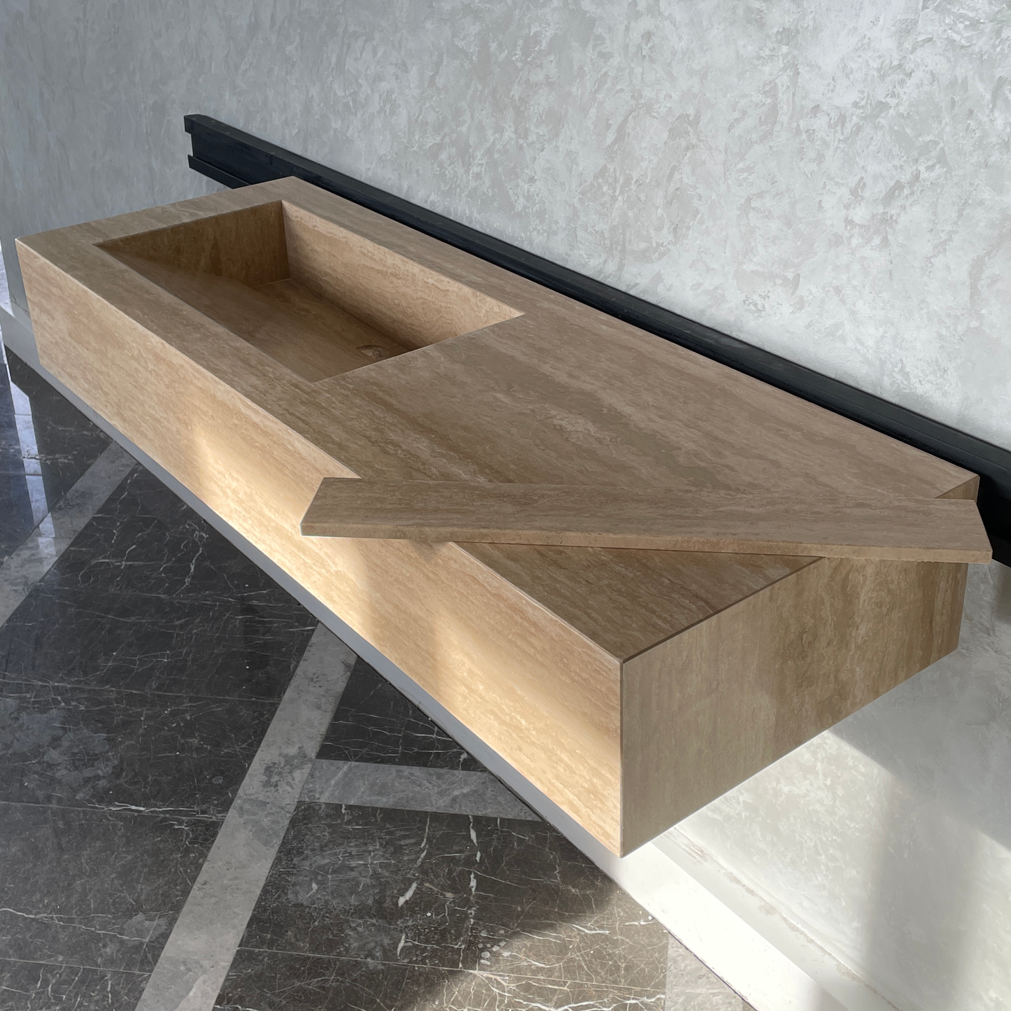 Handmade Vein Cut Travertine Sink: Custom Beige Bathroom Vanity (TR-082)