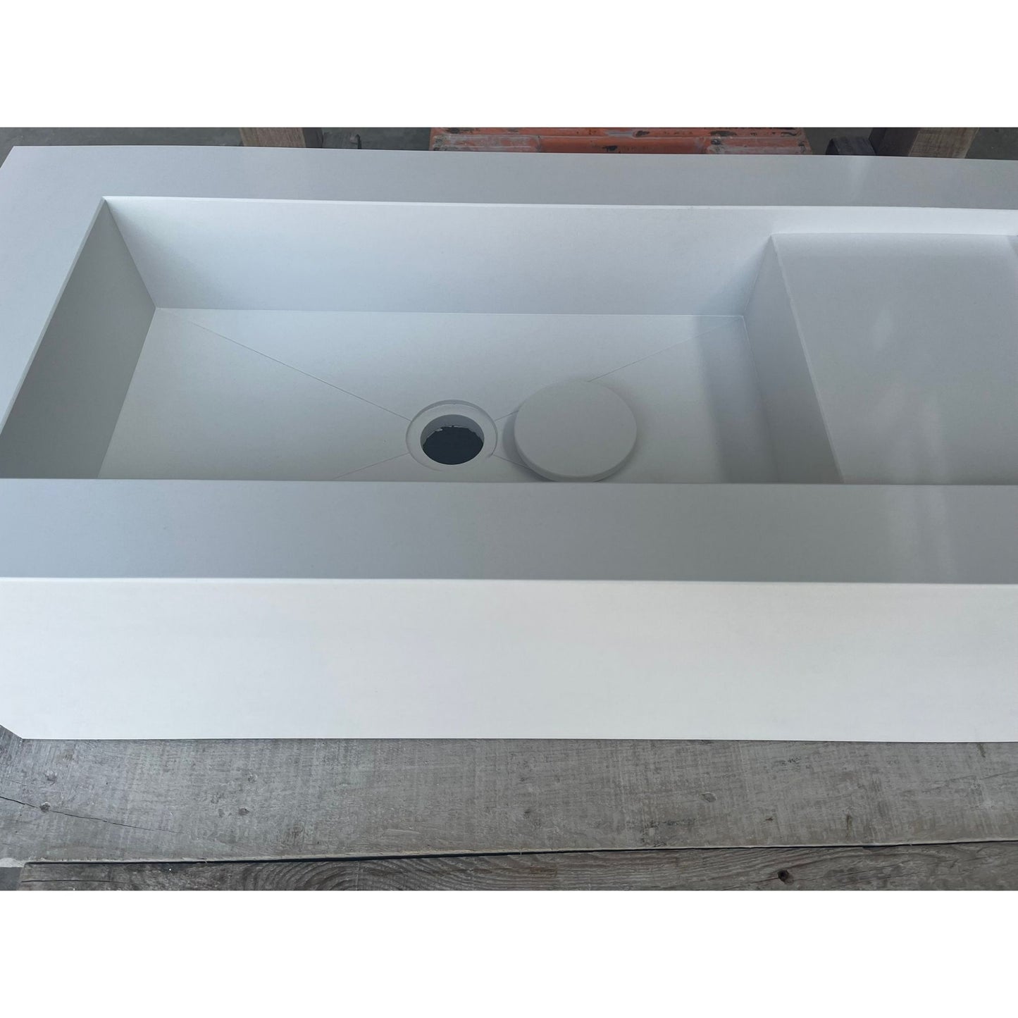 HANDCRAFTED WHITE QUARTZ SINK (QU-052)