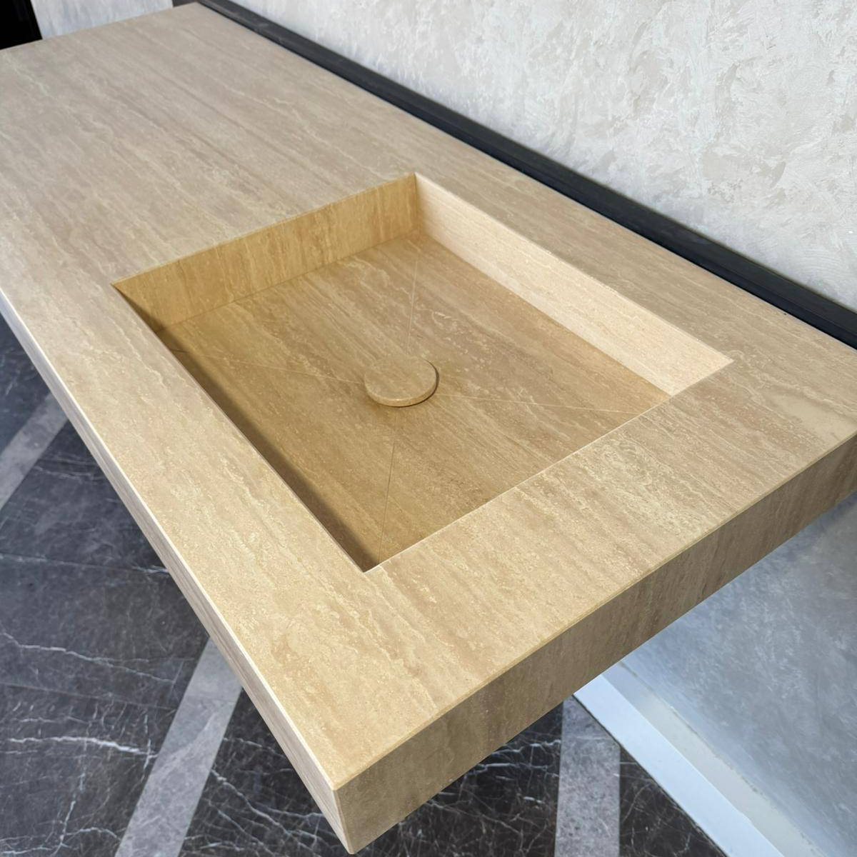Handmade Vein Cut Travertine Sink: Custom Beige Bathroom Vanity (TR-087)