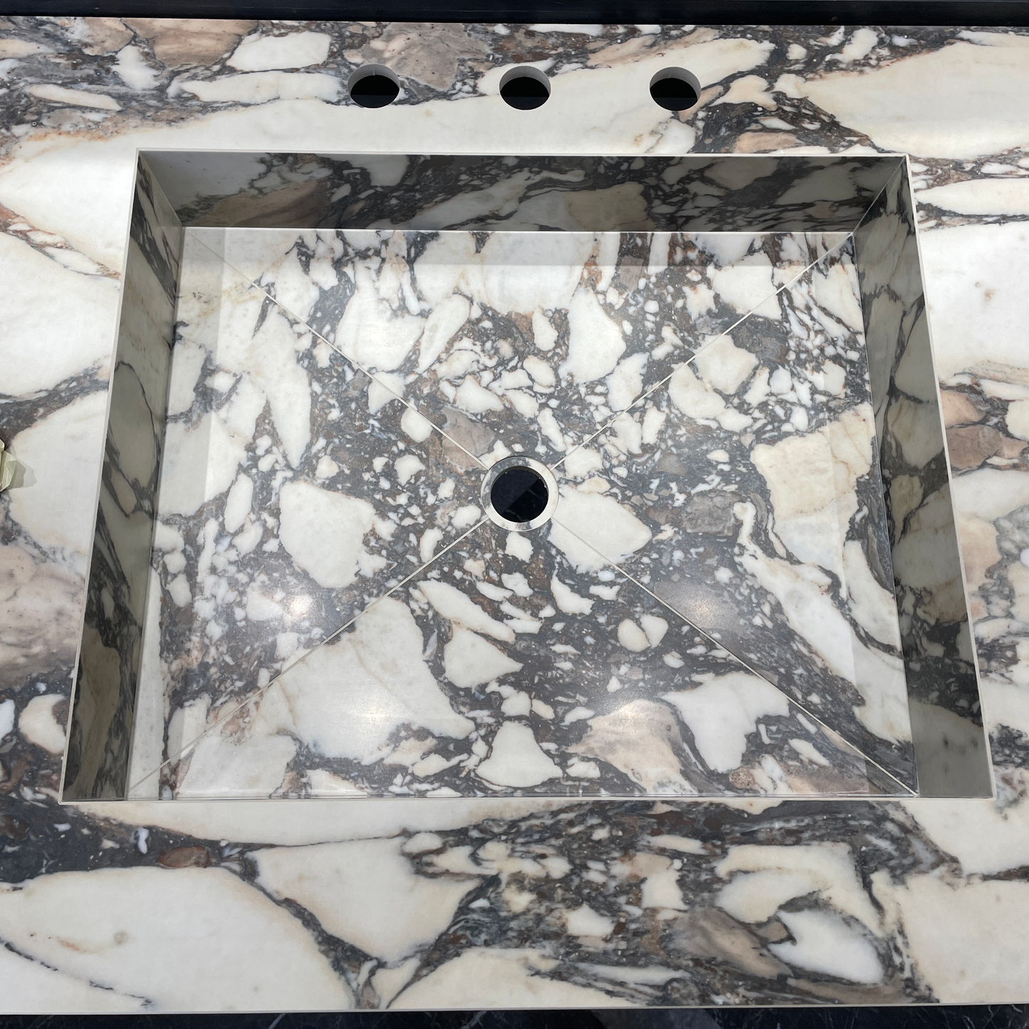 Handcrafted Calacatta Viola Porcelain Sink: Custom Vanity Top (ES-071)