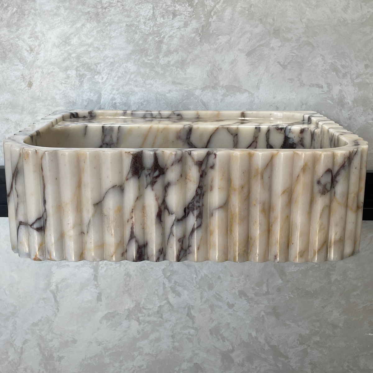 Hand Carved Custom Fluted Calacatta Viola Marble Sink (NS-031)