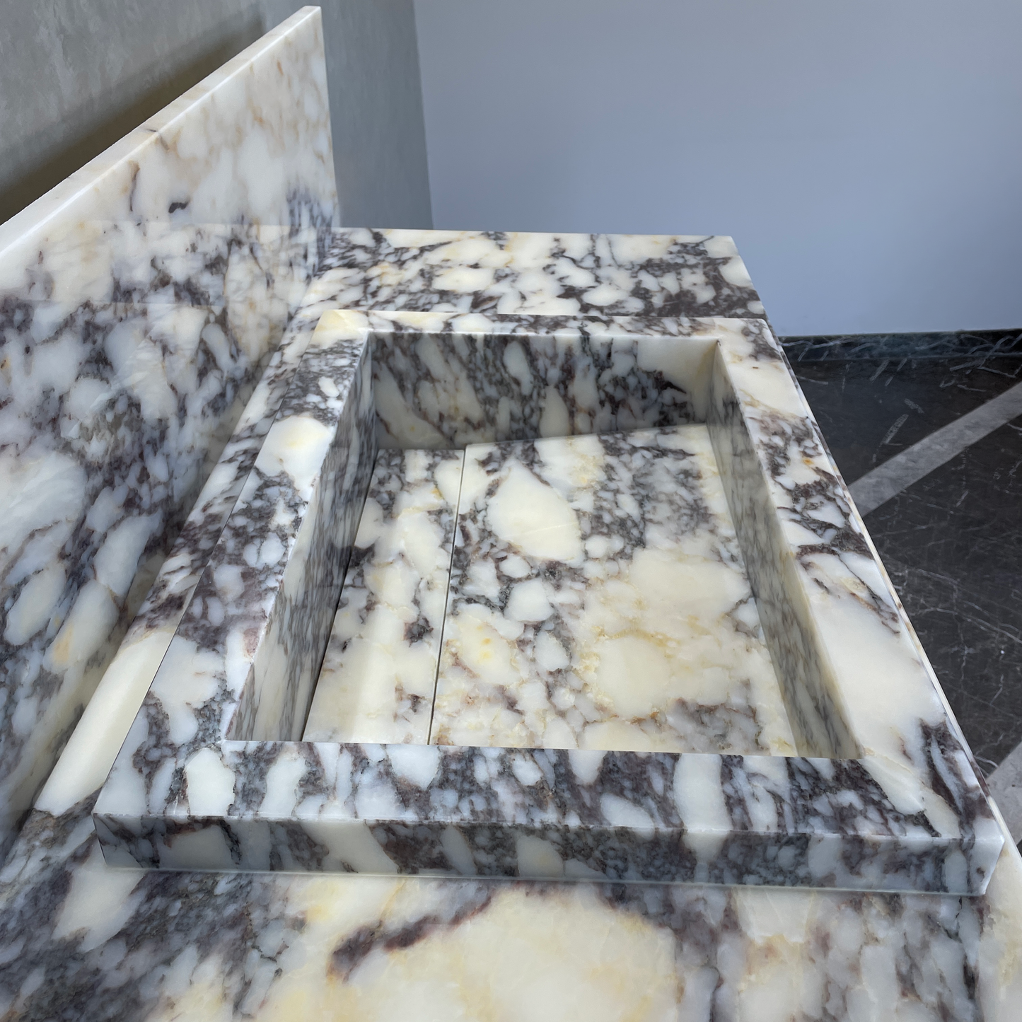 Handcrafted Calacatta Viola Marble Sink With Backsplash: Custom Bathroom Vanity (NS-129)