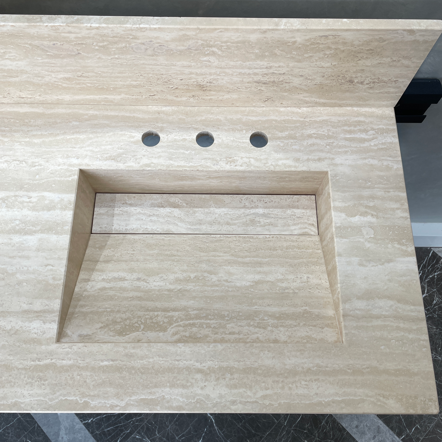 Handcrafted Vein Cut Travertine Sink: Custom Beige Bathroom Vanity (TR-117)