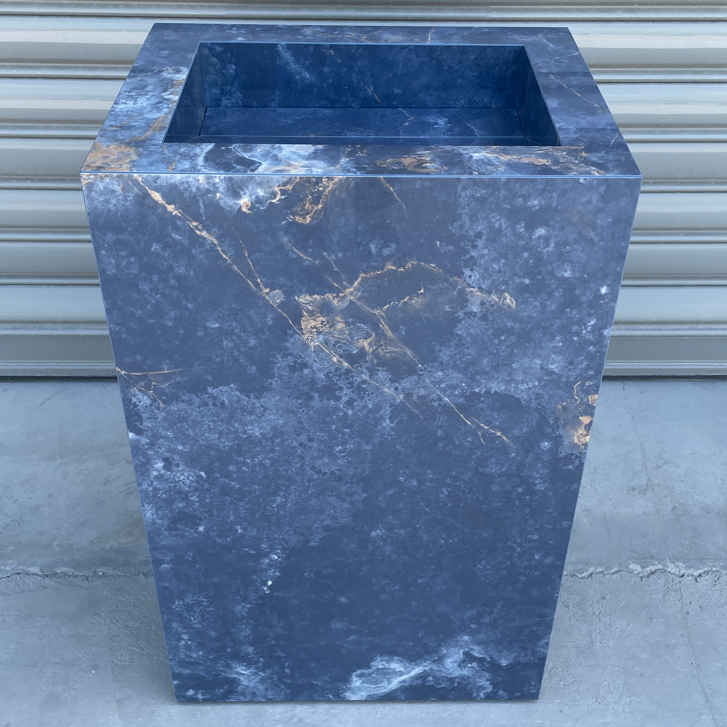 Handcrafted Ocean Blue Porcelain Pedestal Sink: Marble Look Bathroom Vanity (ES-092)