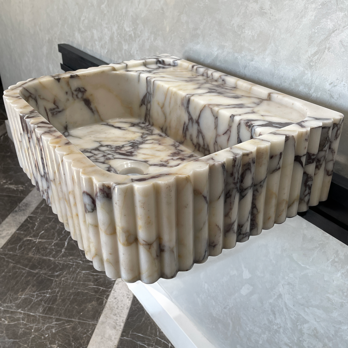 Hand Carved Custom Fluted Calacatta Viola Marble Sink (NS-031)