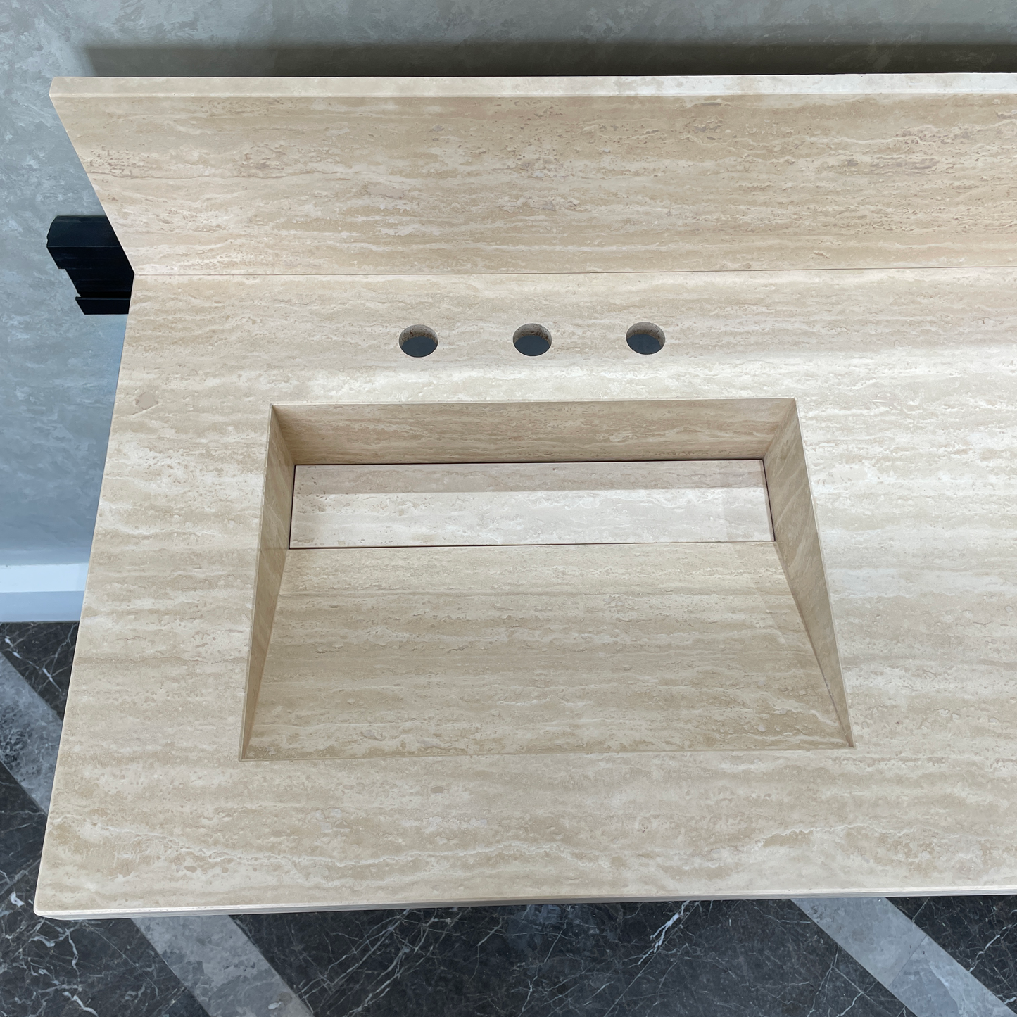Handcrafted Vein Cut Travertine Sink: Custom Beige Bathroom Vanity (TR-117)