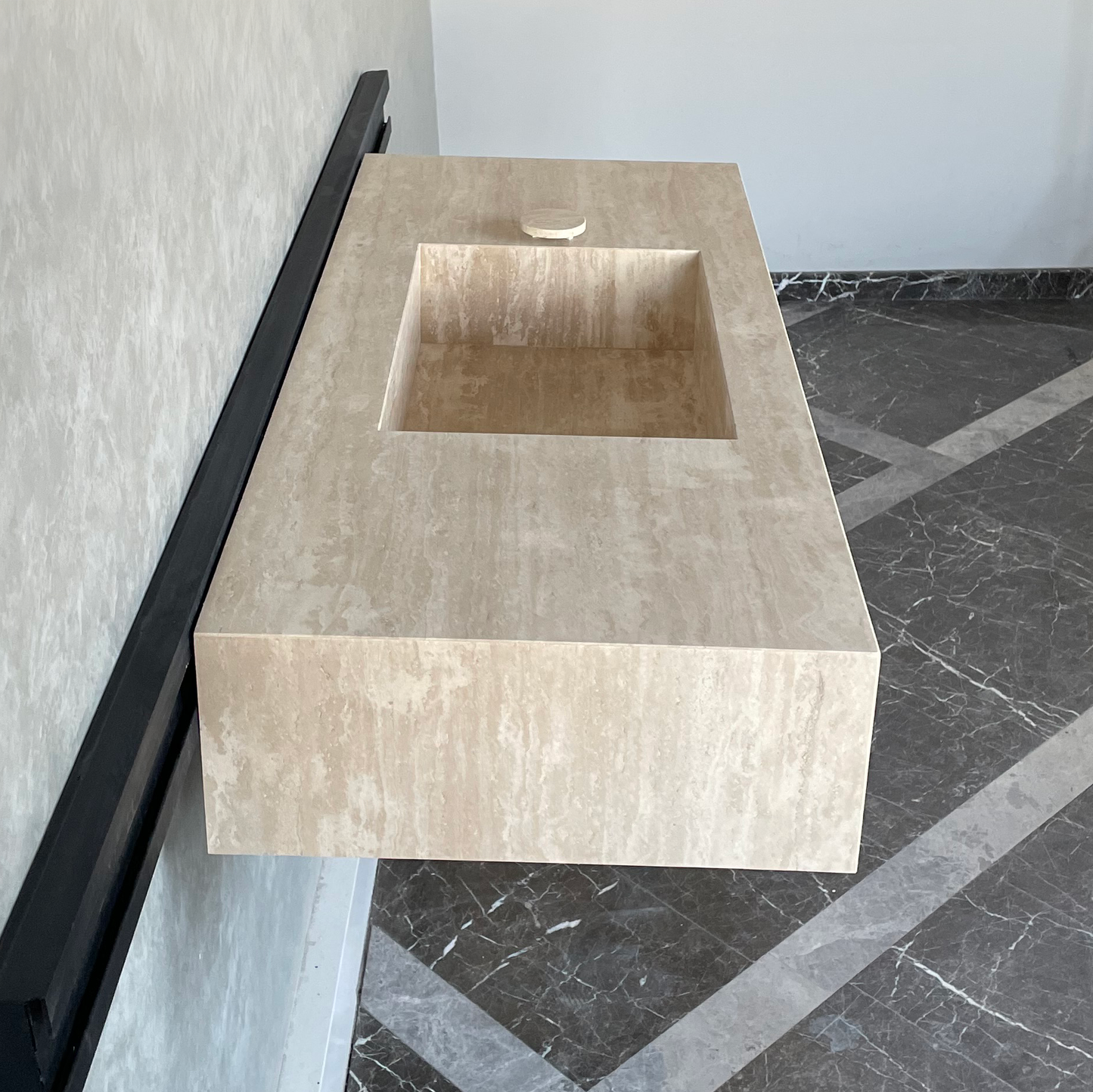 Handmade Vein Cut Travertine Sink: Custom Beige Bathroom Vanity (TR-94)