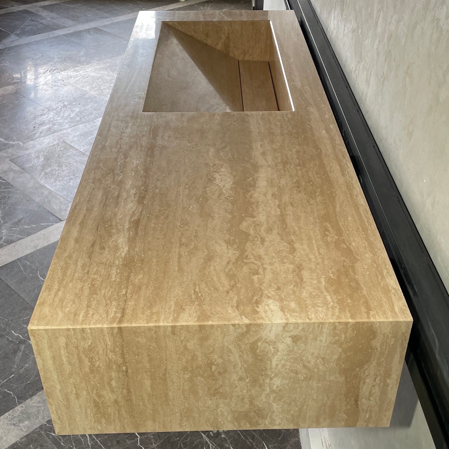 Handmade Vein Cut Travertine Sink: Custom Beige Bathroom Vanity (TR-082)
