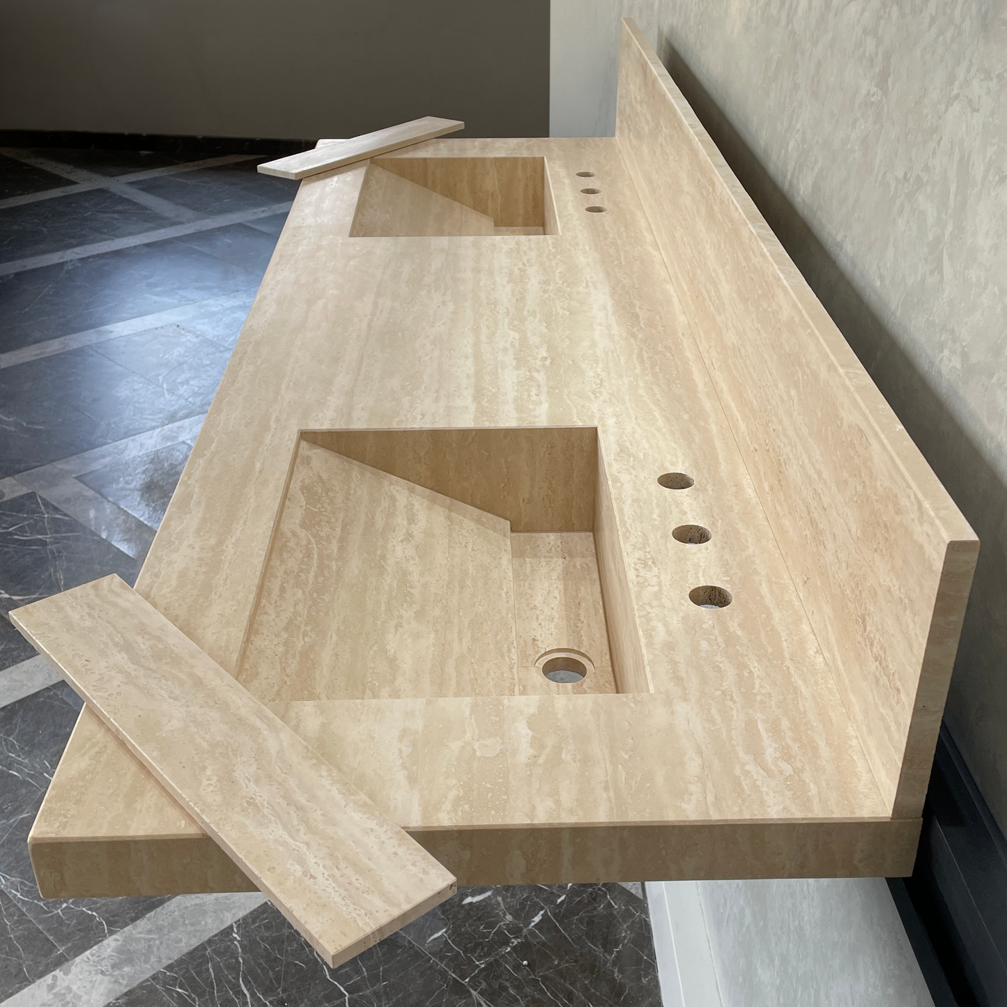 Handcrafted Vein Cut Travertine Sink: Custom Beige Bathroom Vanity (TR-117)
