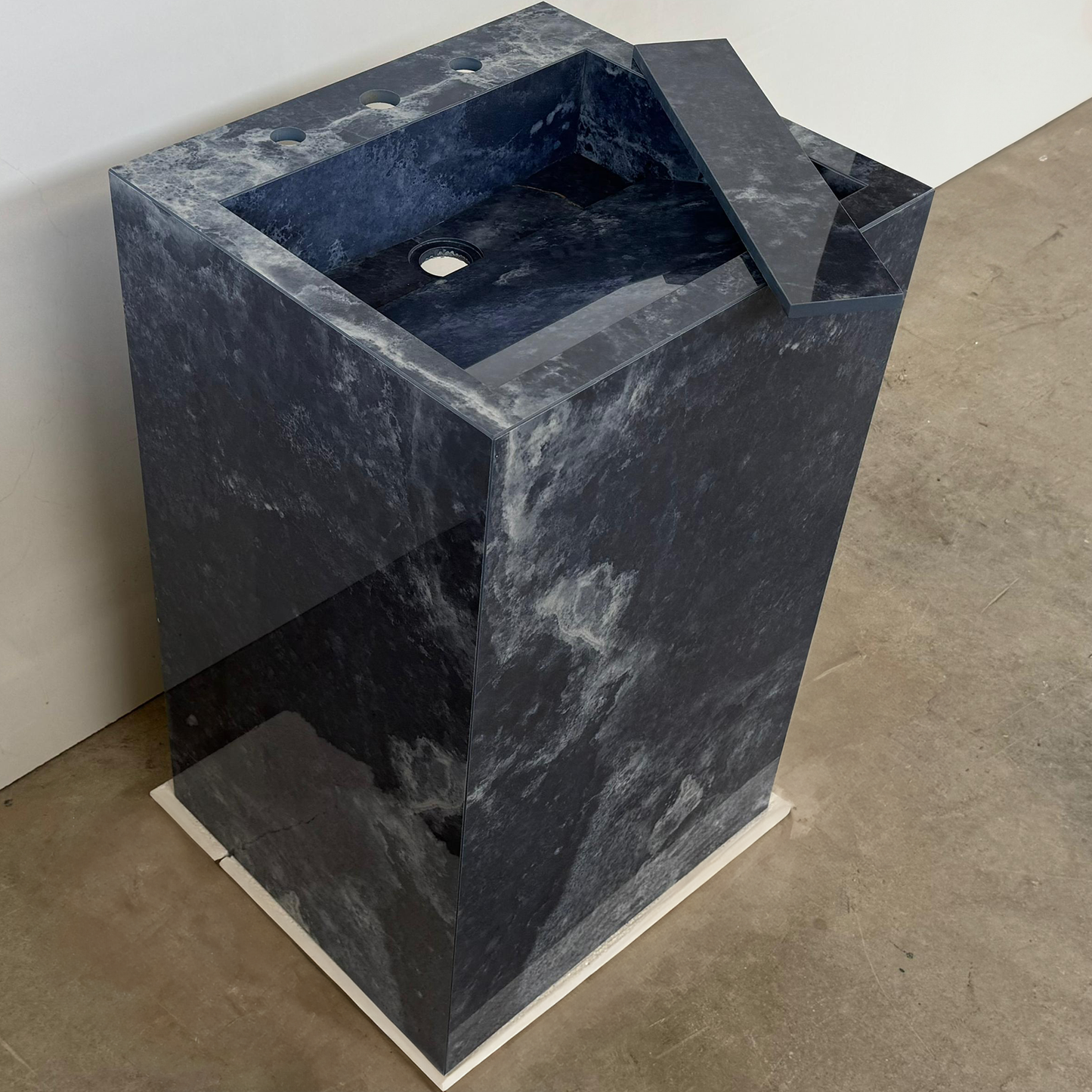Custom Handcrafted Pedestal Porcelain Sink, Freestanding Blue Porcelain Integrated Sink, Bathroom Sink, Powder Room Sink, Marble Look Sink