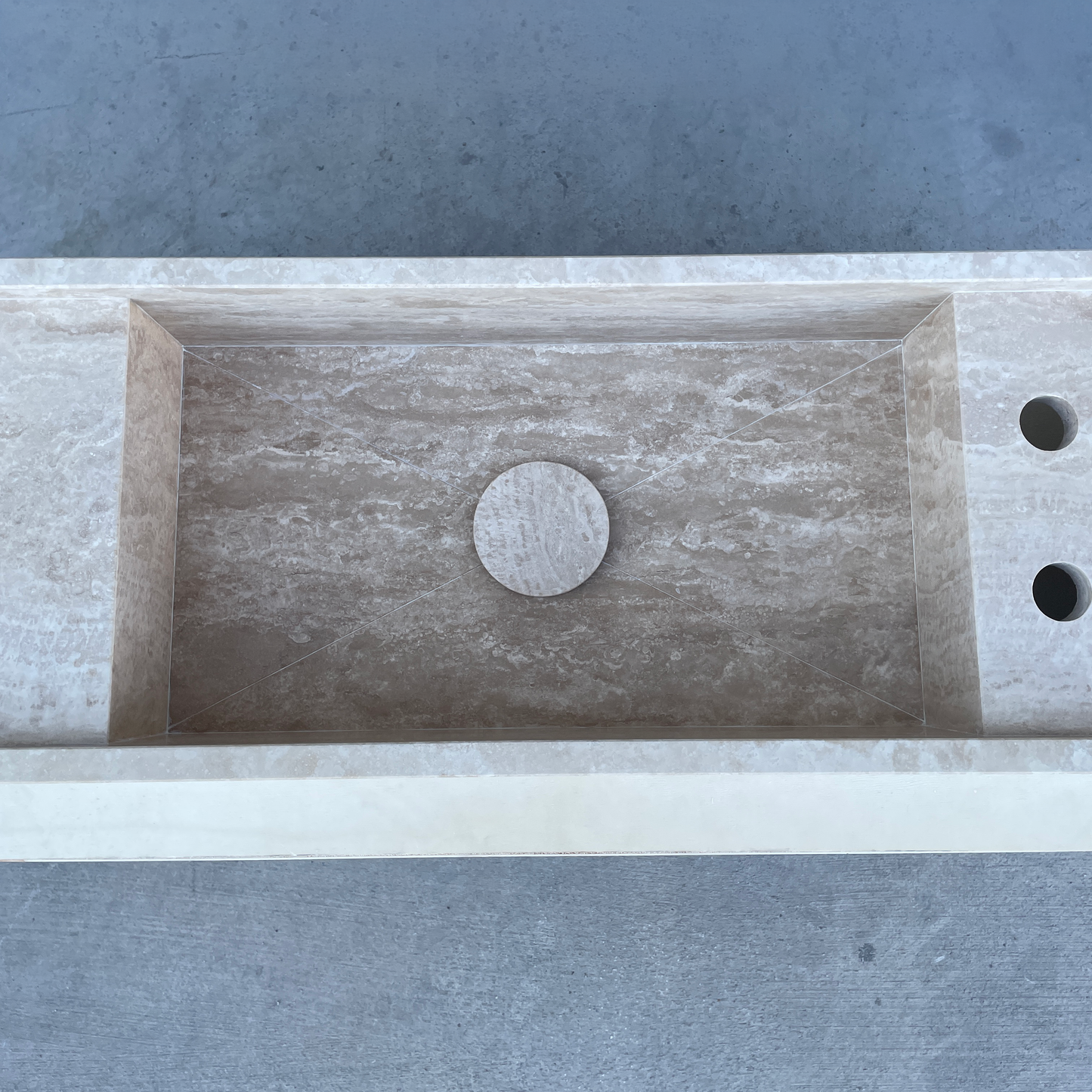 Handmade Vein Cut Travertine Sink: Custom Beige Bathroom Vanity (TR-042)