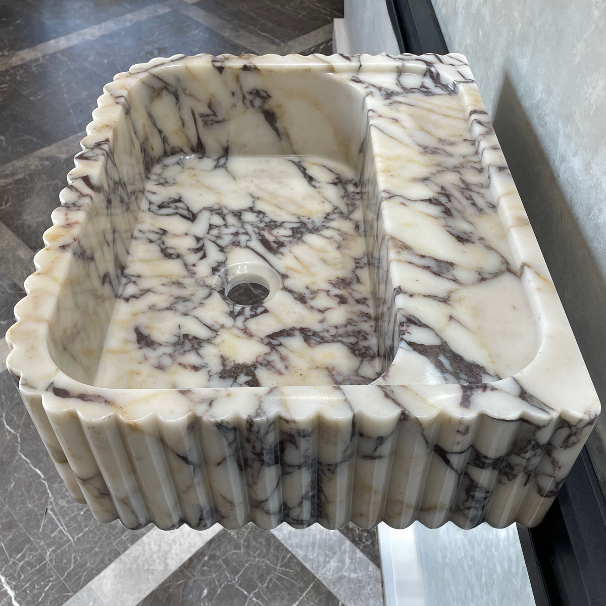 Hand Carved Custom Fluted Calacatta Viola Marble Sink (NS-031)