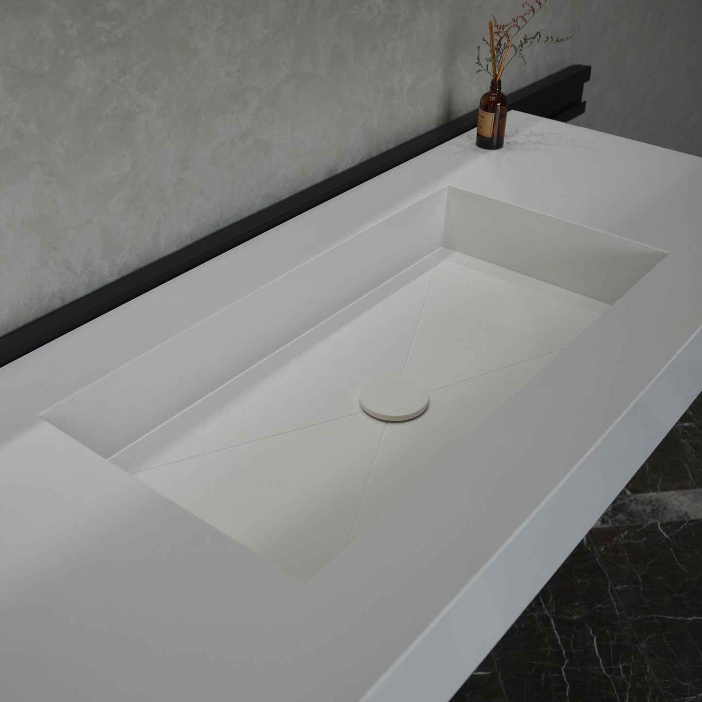 Quartz Bathroom Vanity With Single Sink