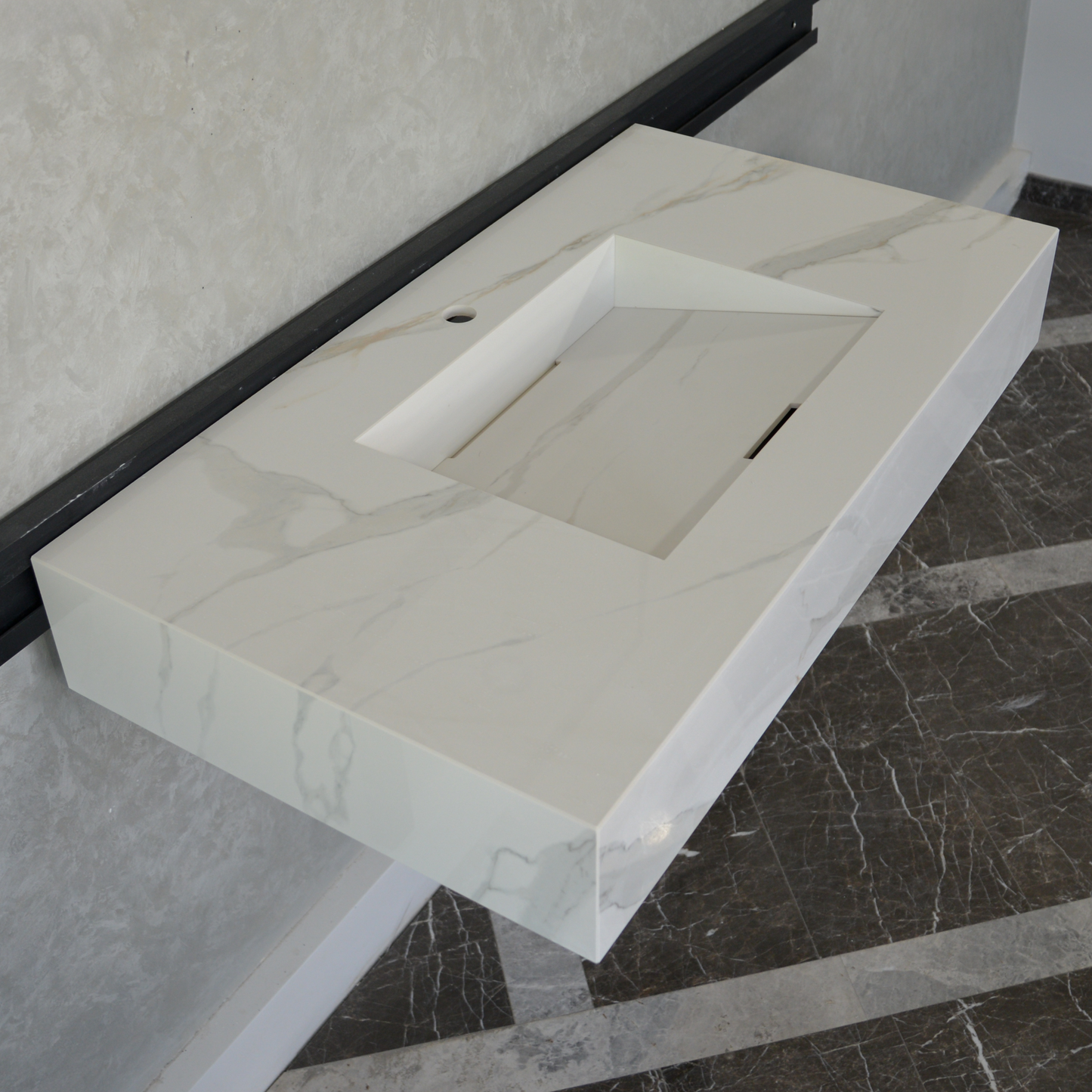 HANDCRAFTED CALACATTA ORO HIGH ENGINEERED PORCELAIN SINK (ES-050)