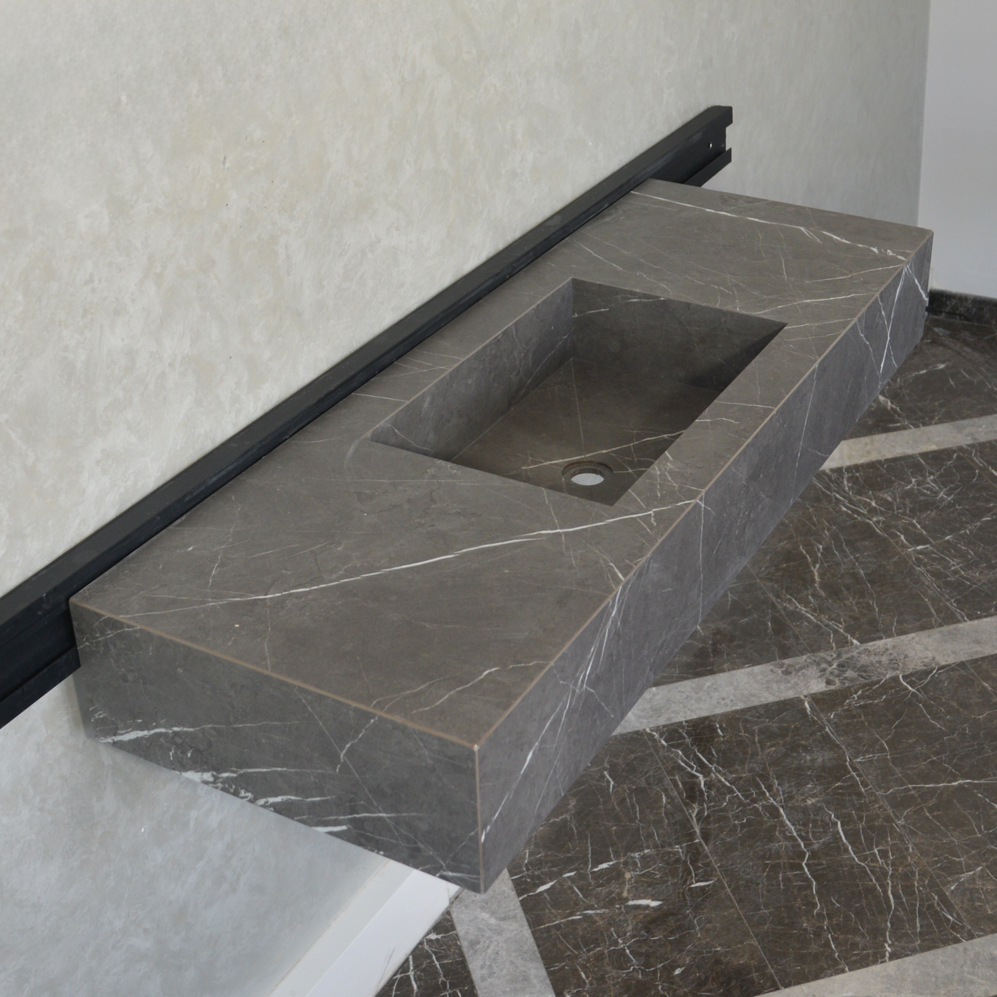 HANDCRAFTED PIETRA GREY ENGINEERED PORCELAIN SINK (ES-065)