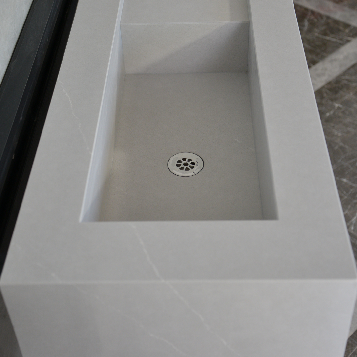 HANDCRAFTED CUSTOM QUARTZ SINK (QU-059)