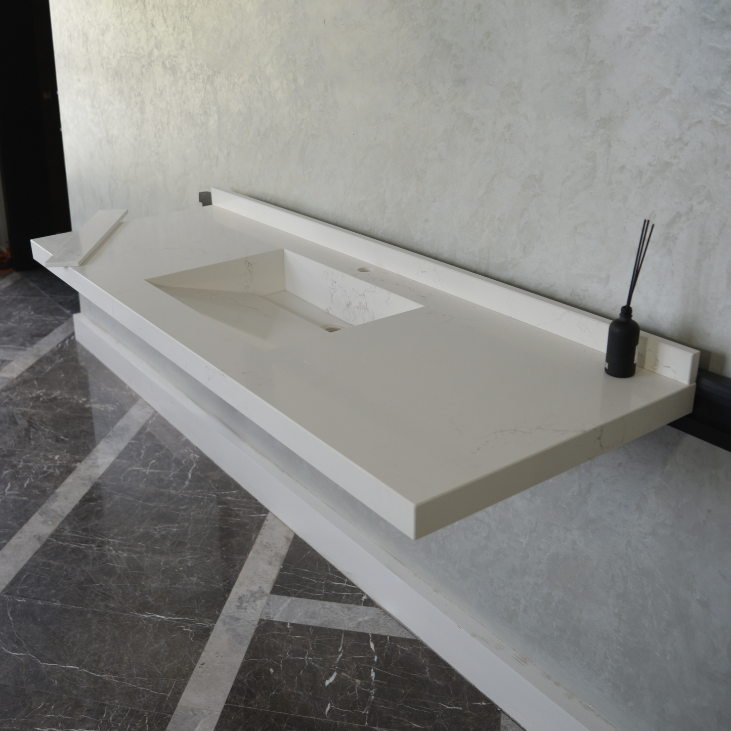 HANDCRAFTED QUARTZ SINK (QU-080)