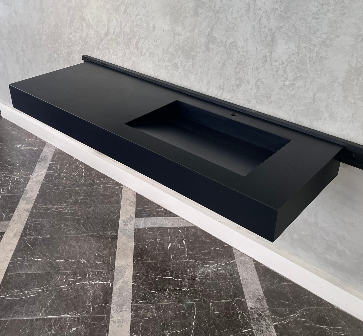 HANDCRAFTED INFINITY ABSOLUTE BLACK HIGH ENGINEERED STONE SINK (ES-096)