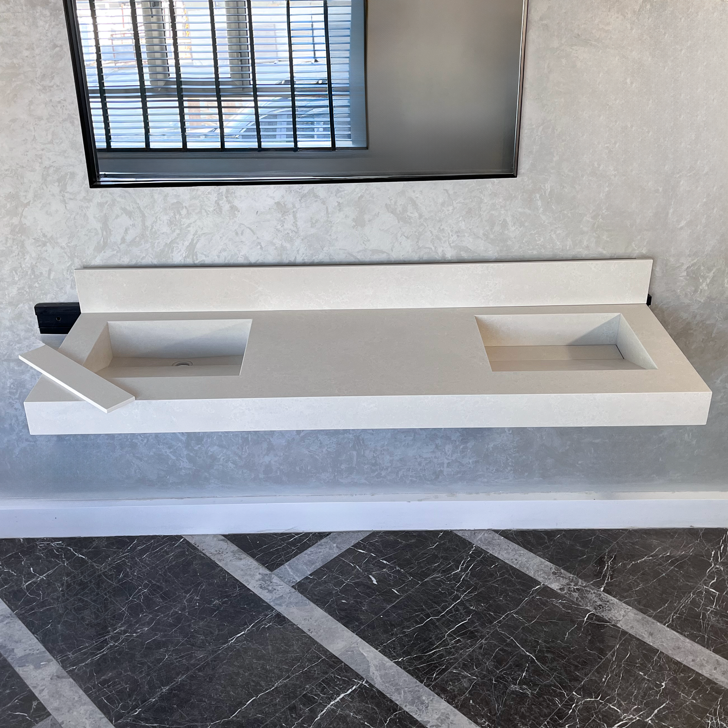 HANDCRAFTED CUSTOM QUARTZ DOUBLE SINK (QU-091)