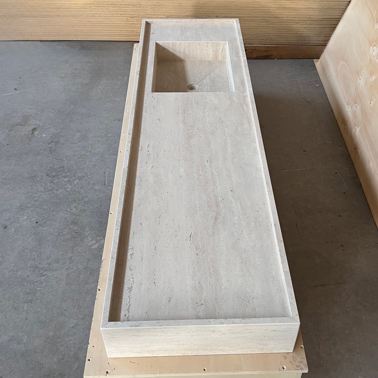 HANDCRAFTED CUSTOM TRAVERTINE MARBLE SINK (TR-096)