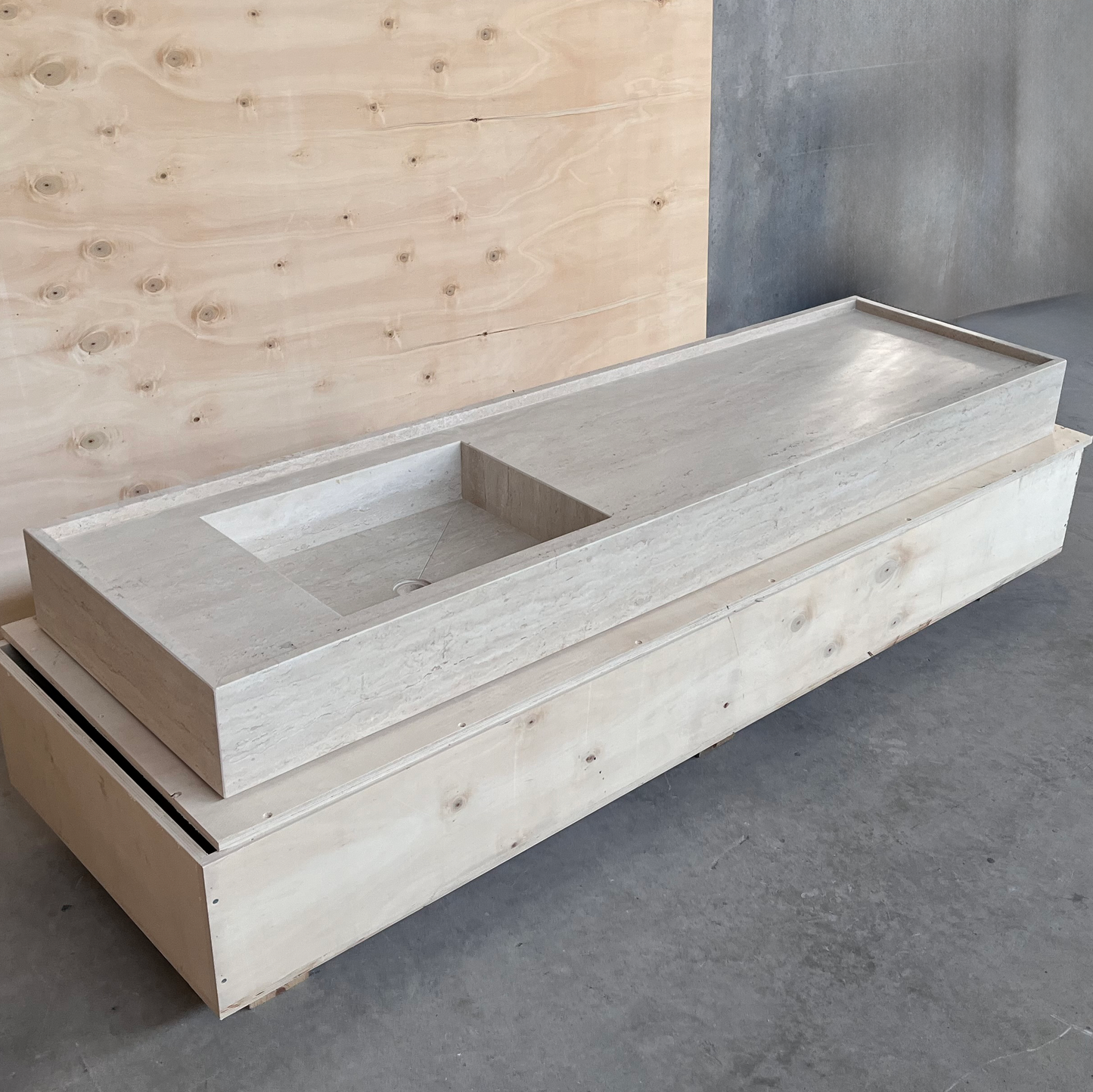 HANDCRAFTED CUSTOM TRAVERTINE MARBLE SINK (TR-096)