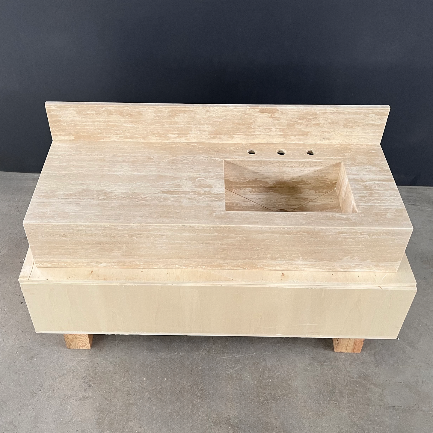 HANDCRAFTED CUSTOM TRAVERTINE SINK (TR-079)