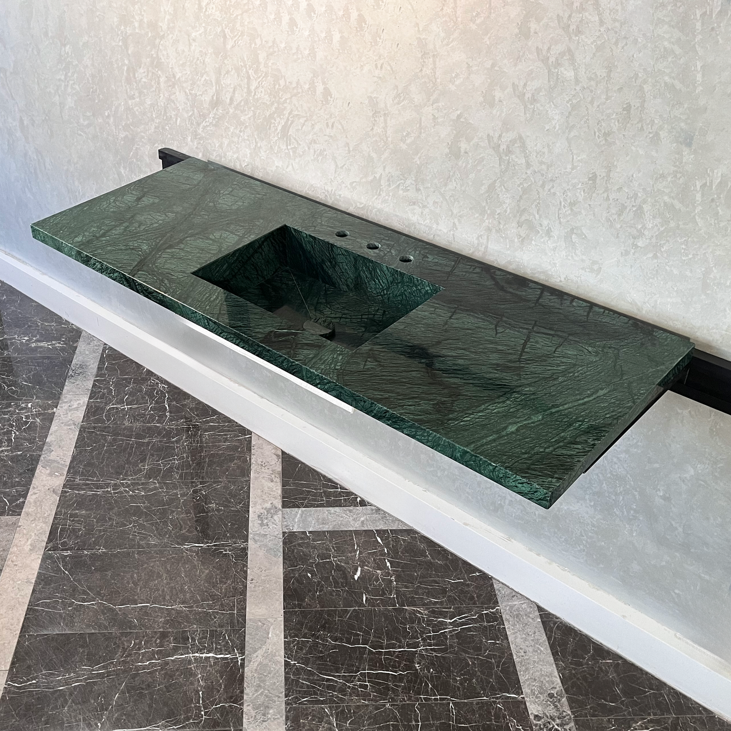 HANDCRAFTED VERDE GUATEMALA CUSTOM MARBLE SINK (NS-088)