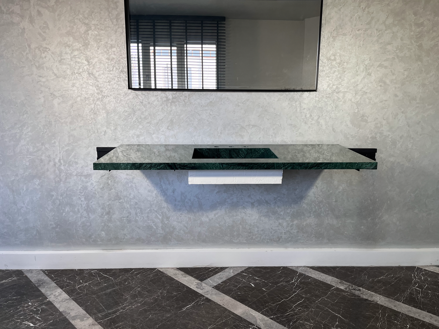 HANDCRAFTED VERDE GUATEMALA CUSTOM MARBLE SINK (NS-088)