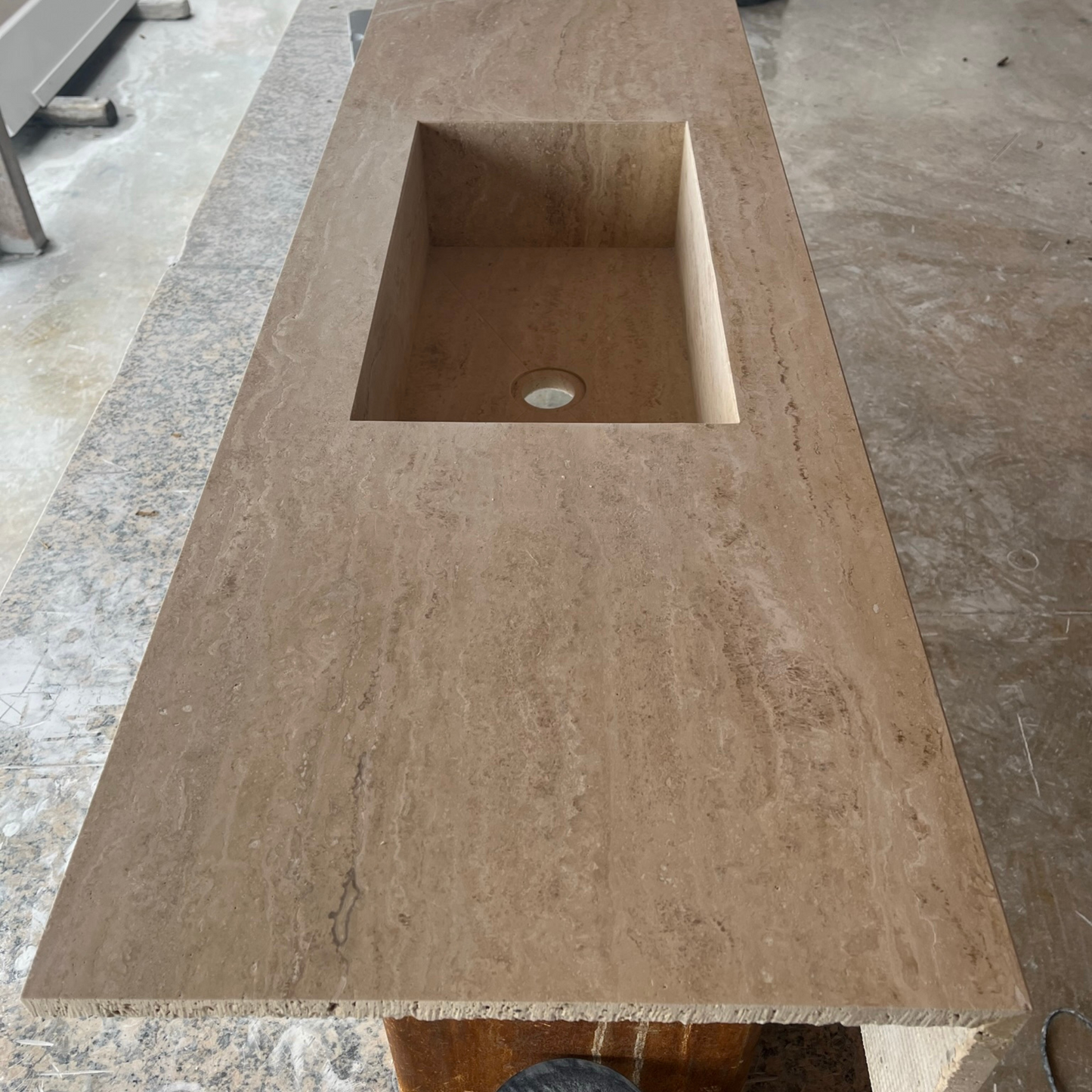 HANDCRAFTED CUSTOM TRAVERTINE SINK (TR-051)